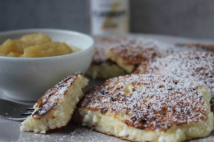 Super-einfache Hüttenkäse Pancakes