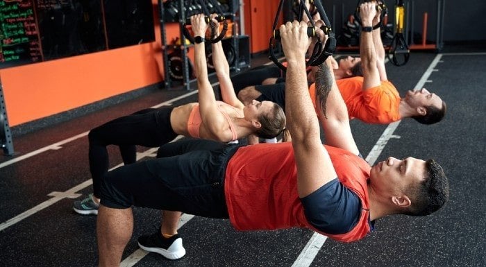 TRX Schulter Workout | 5 Übungen für mehr Kraft